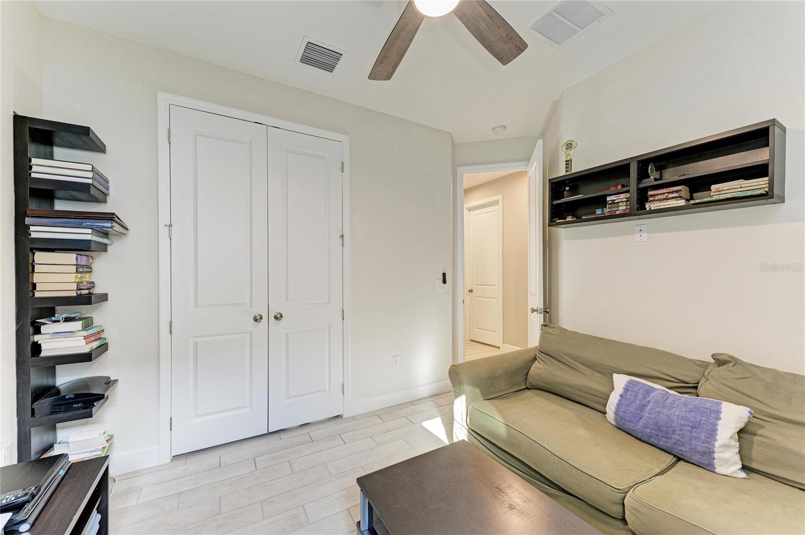 Image 31 of 74 For 6029 Maidenstone Way