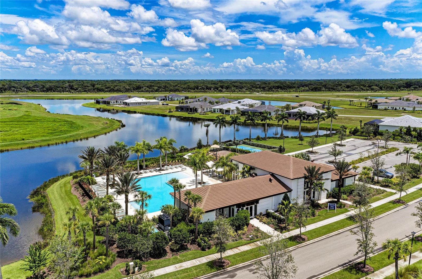 Image 54 of 74 For 6029 Maidenstone Way