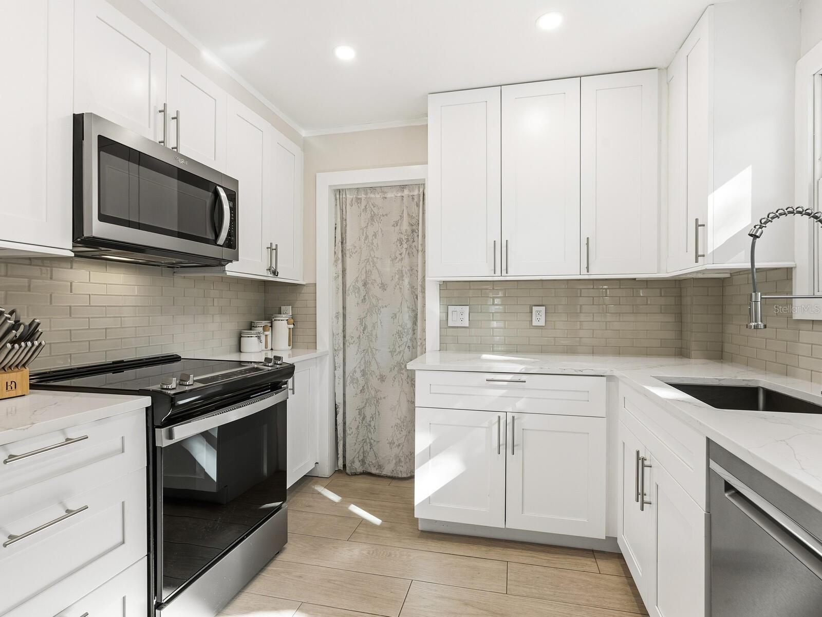 Image 17 of 44 For 2104 Wood Street