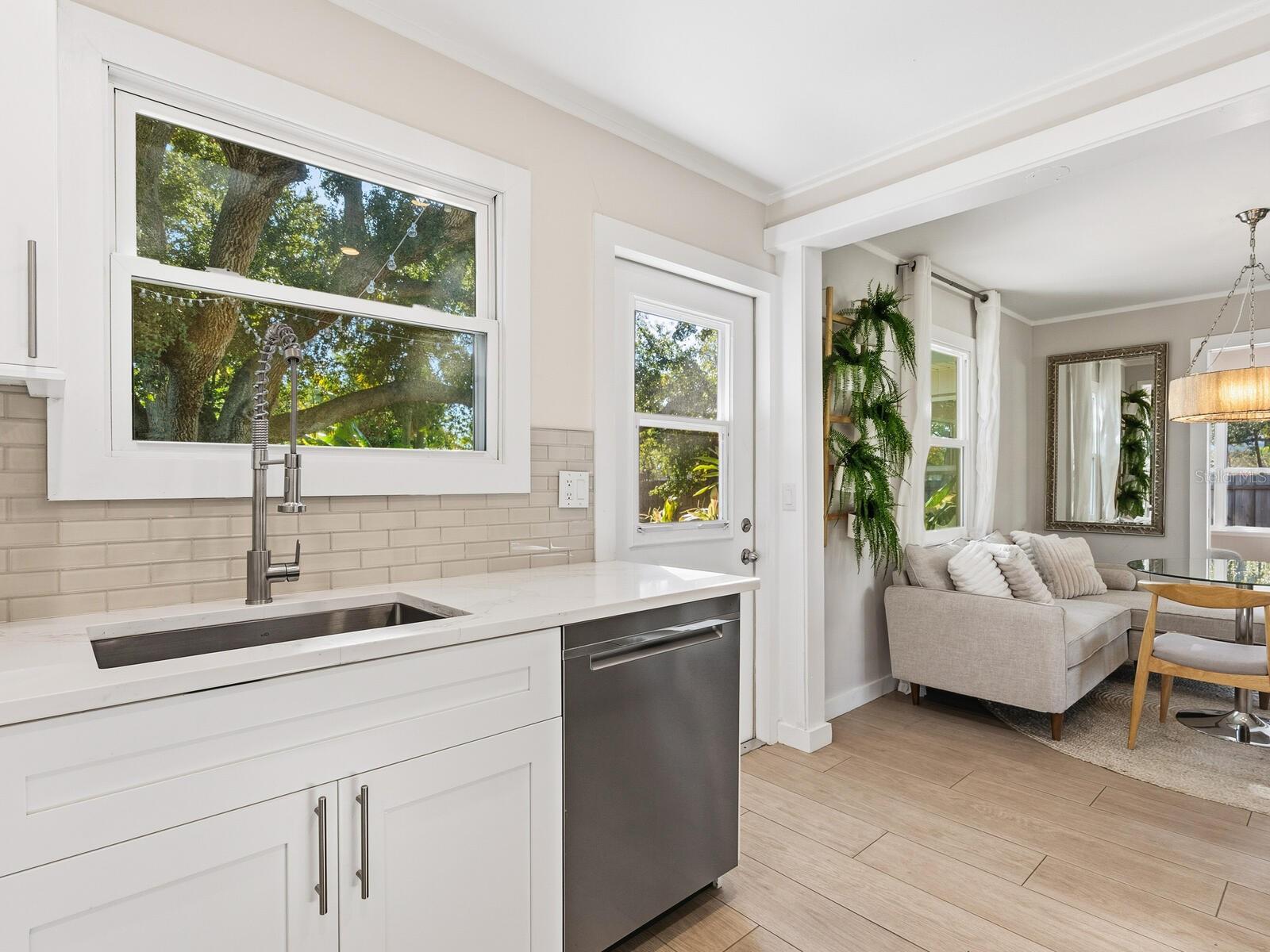 Image 19 of 44 For 2104 Wood Street