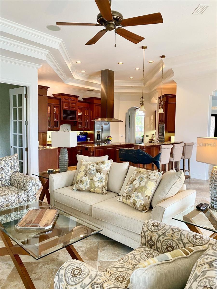 Image 13 of 66 For 7218 Heritage Grand Place