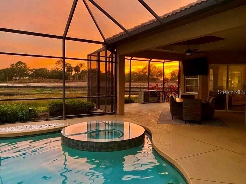 Image 17 of 66 For 7218 Heritage Grand Place