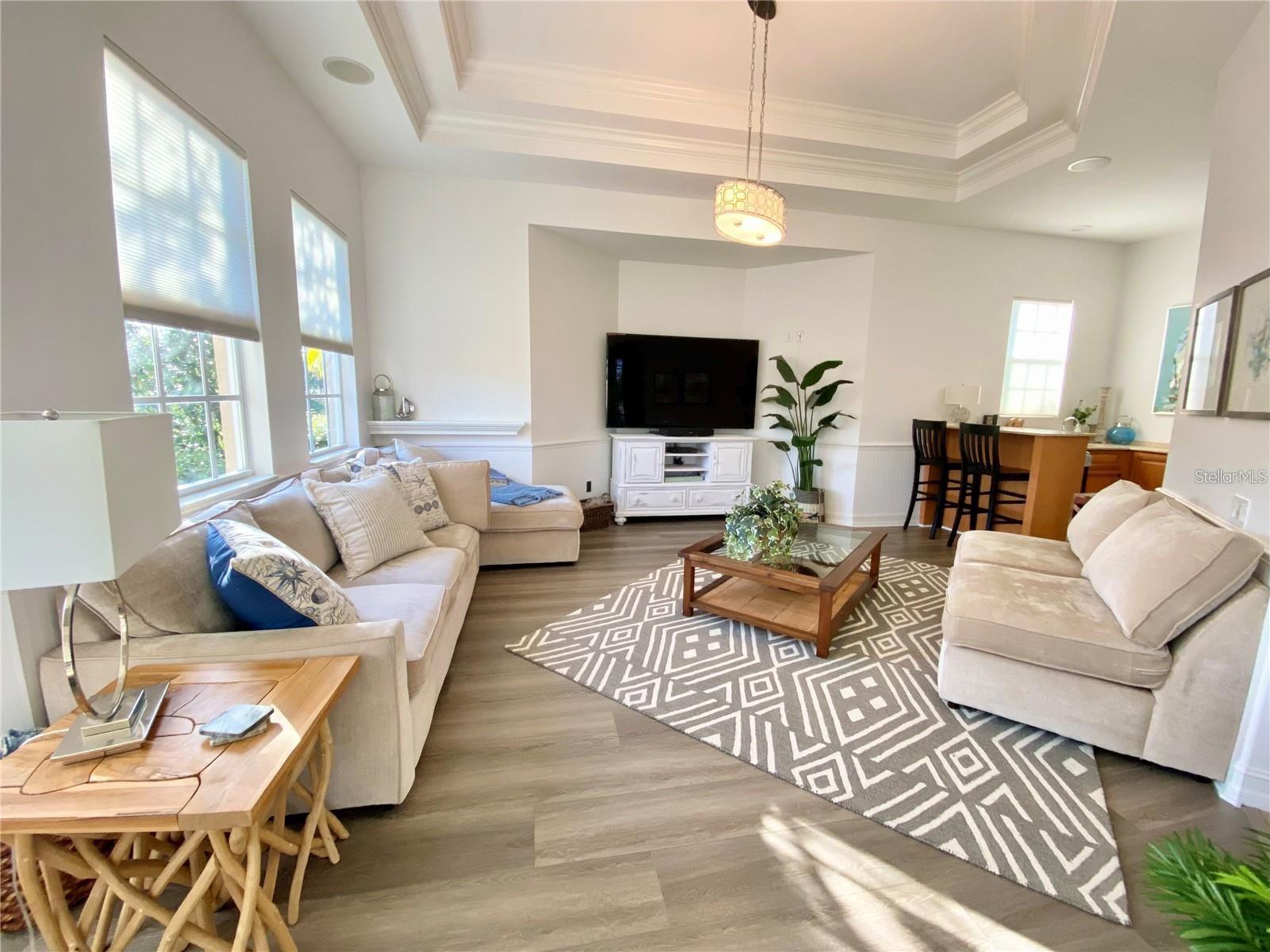 Image 24 of 66 For 7218 Heritage Grand Place