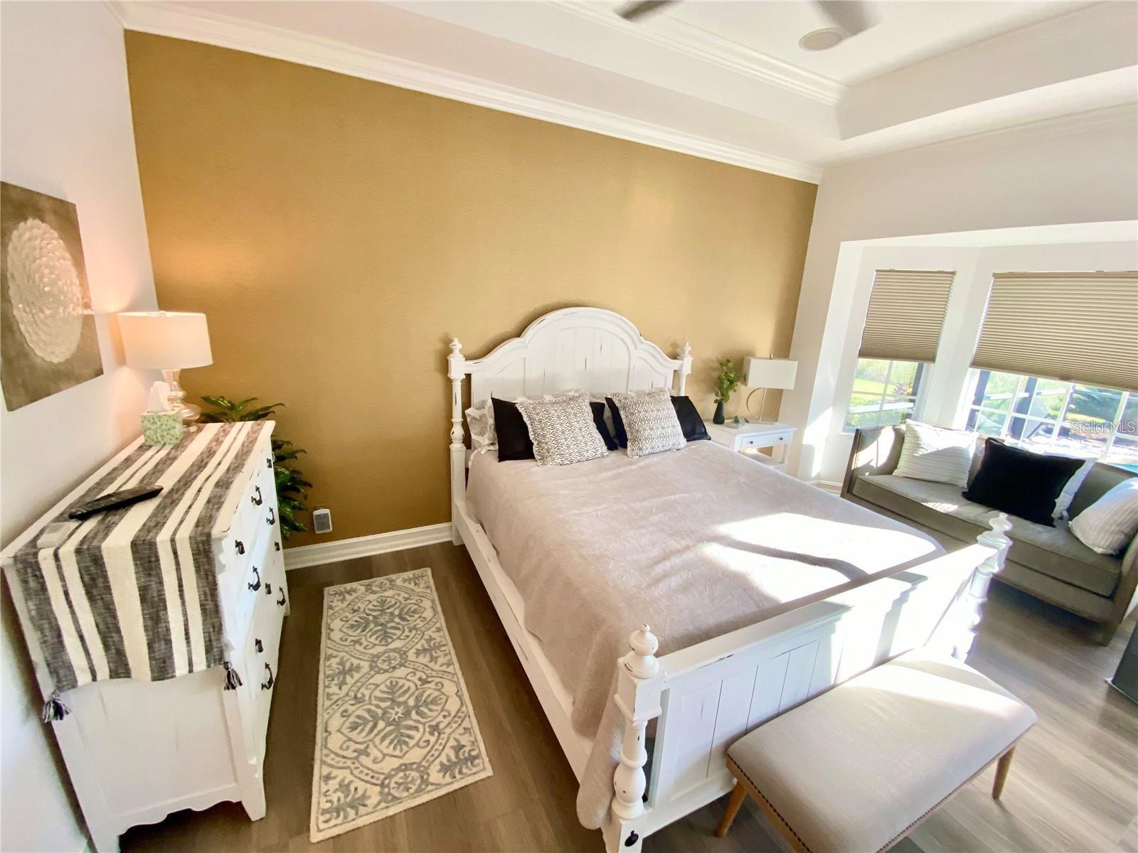 Image 33 of 66 For 7218 Heritage Grand Place