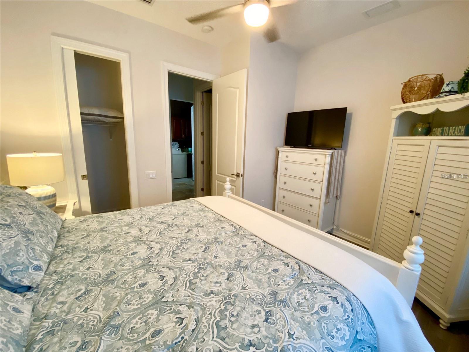 Image 50 of 66 For 7218 Heritage Grand Place