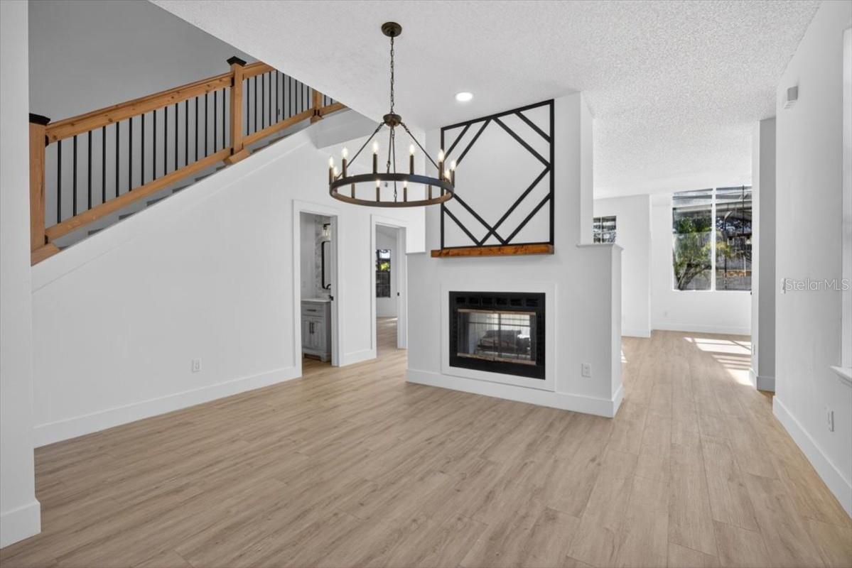 Image 3 of 25 For 8618 Valley Ridge Court