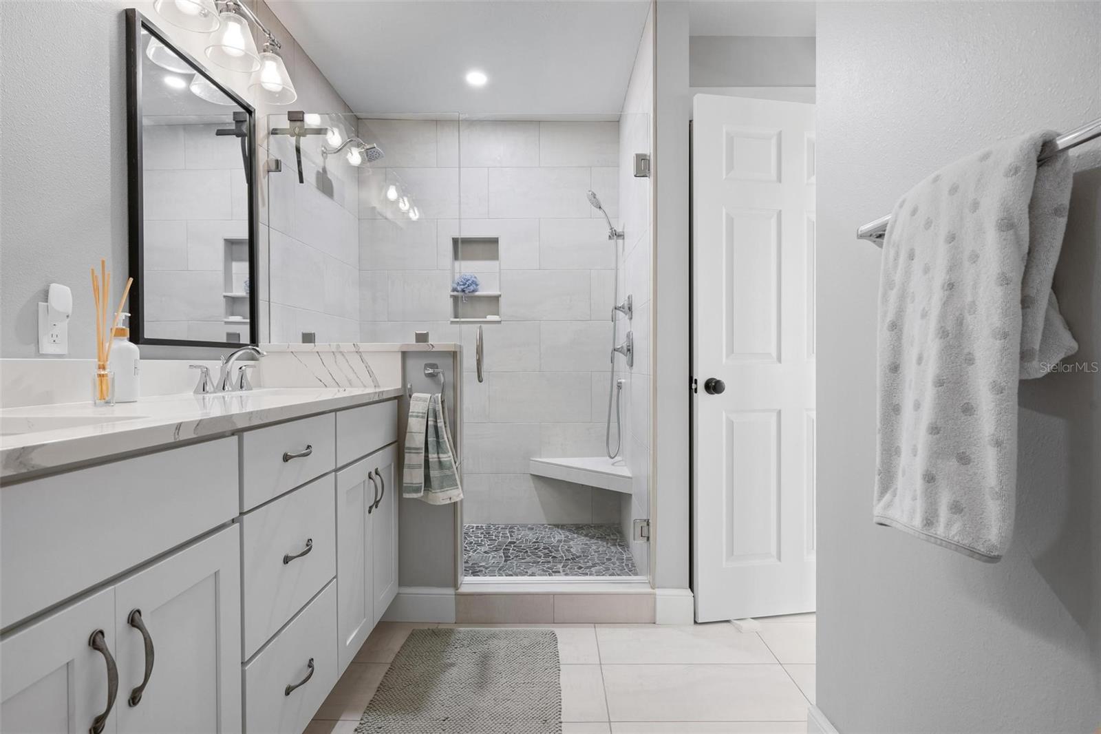 Image 23 of 44 For 4346 Trails Drive 12-1