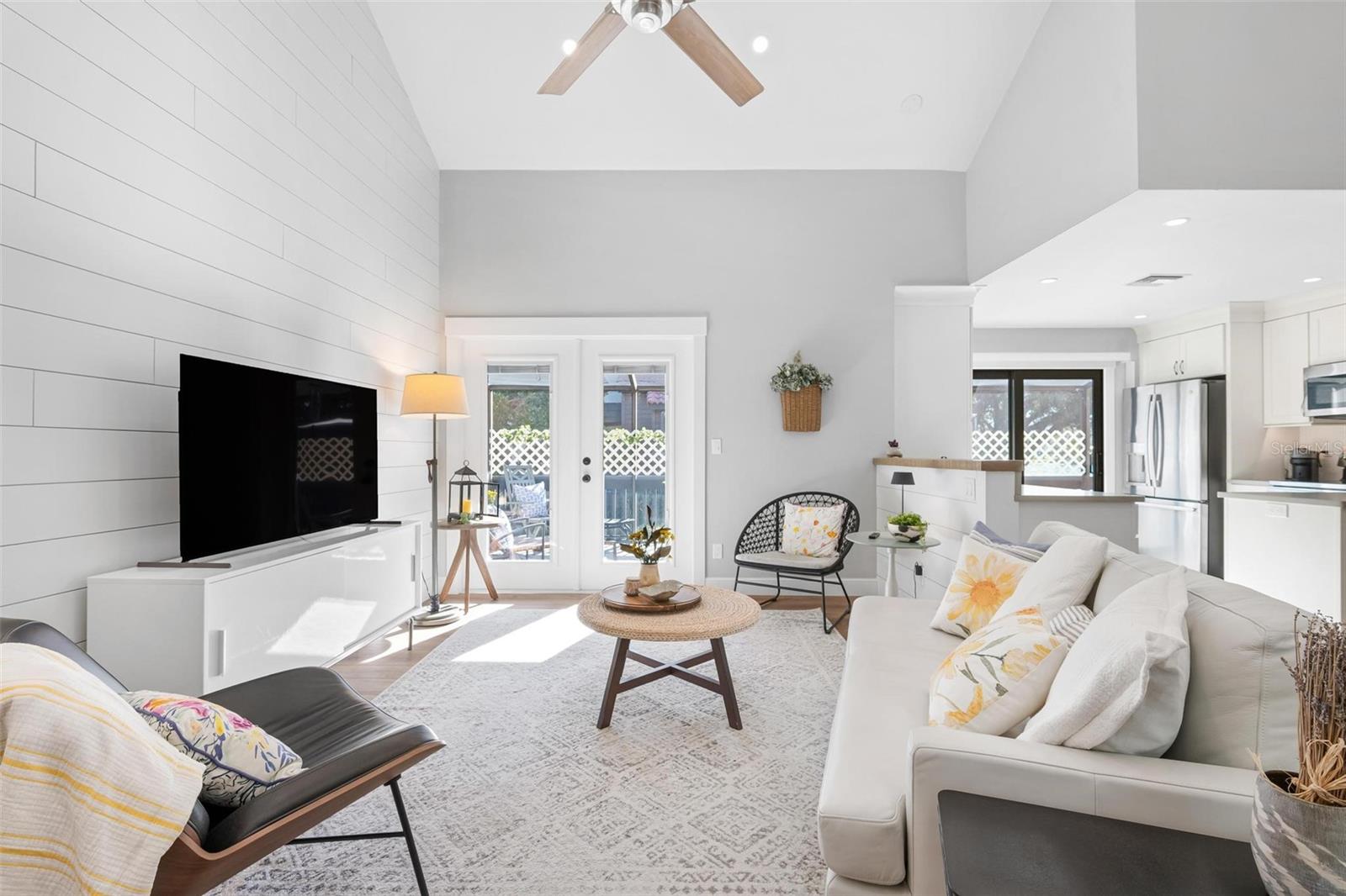 Image 5 of 44 For 4346 Trails Drive 12-1