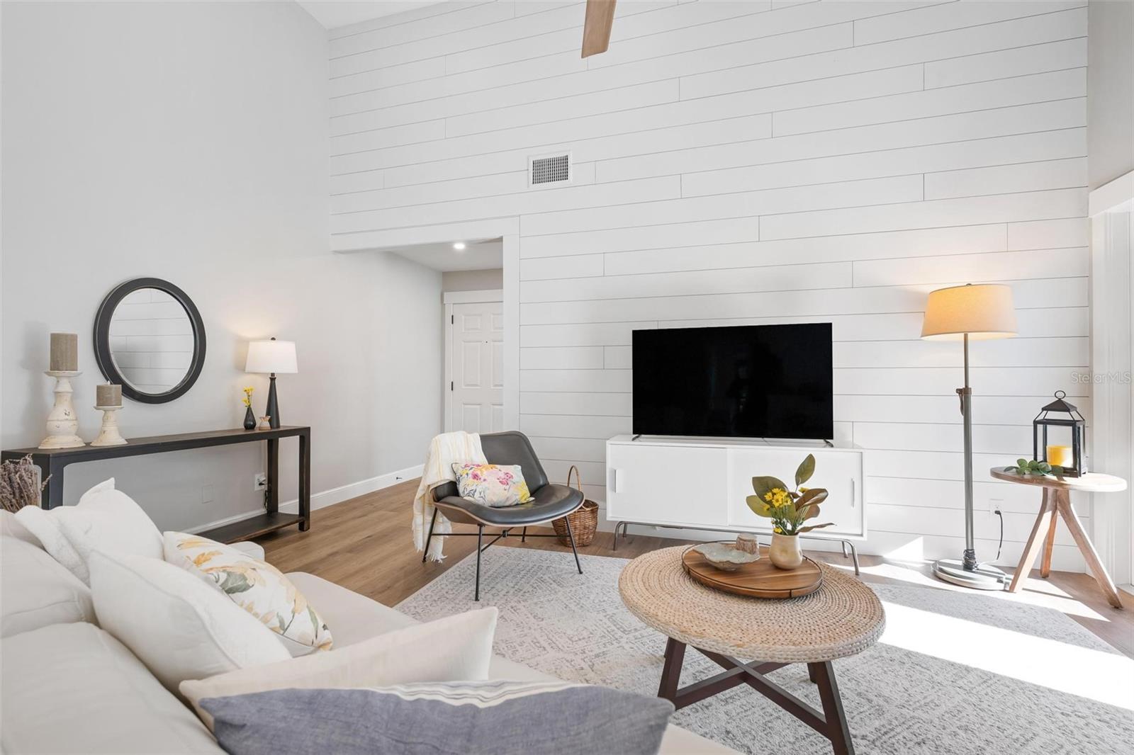 Image 7 of 44 For 4346 Trails Drive 12-1