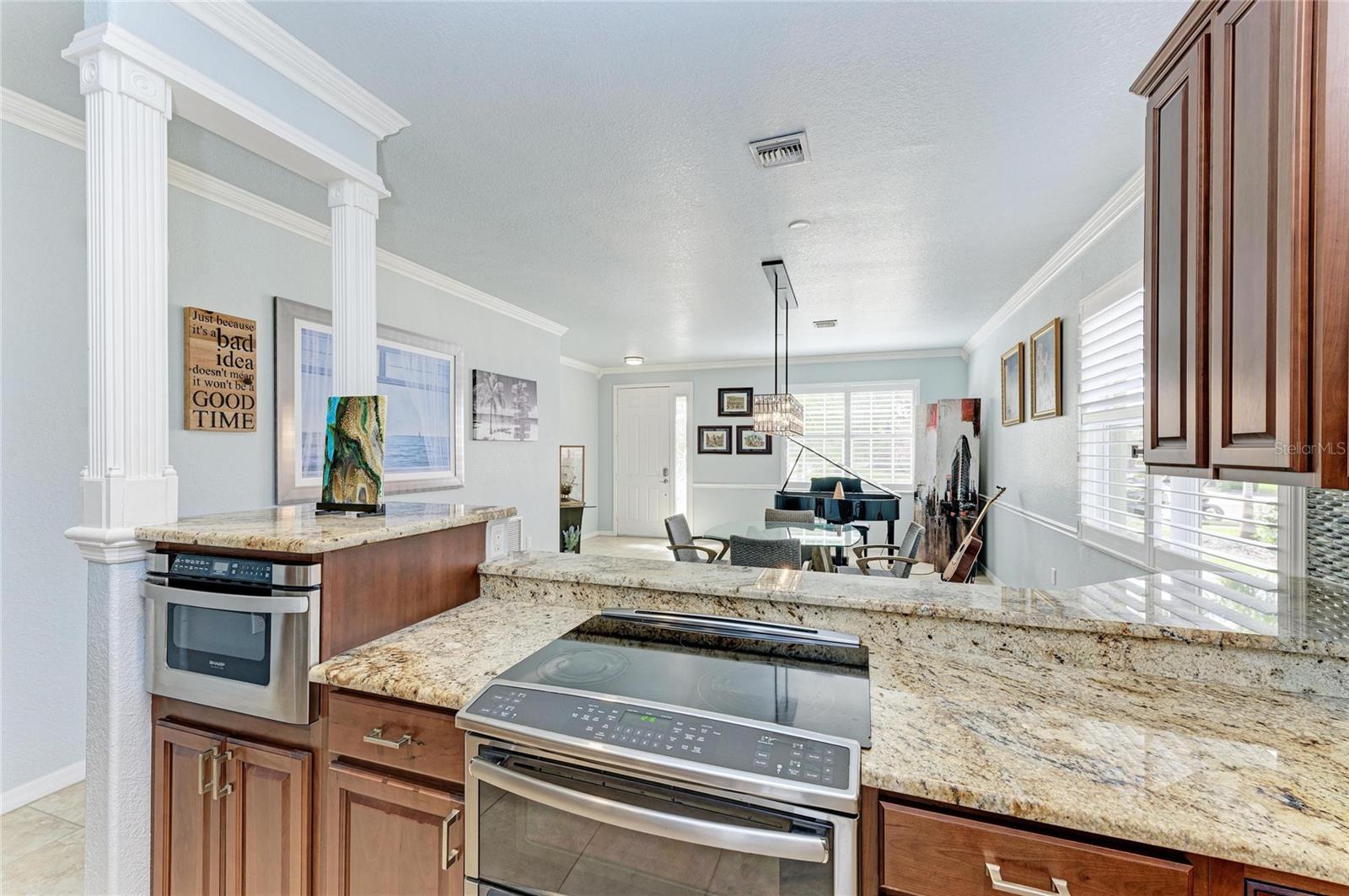 Image 21 of 81 For 212 River Enclave Court