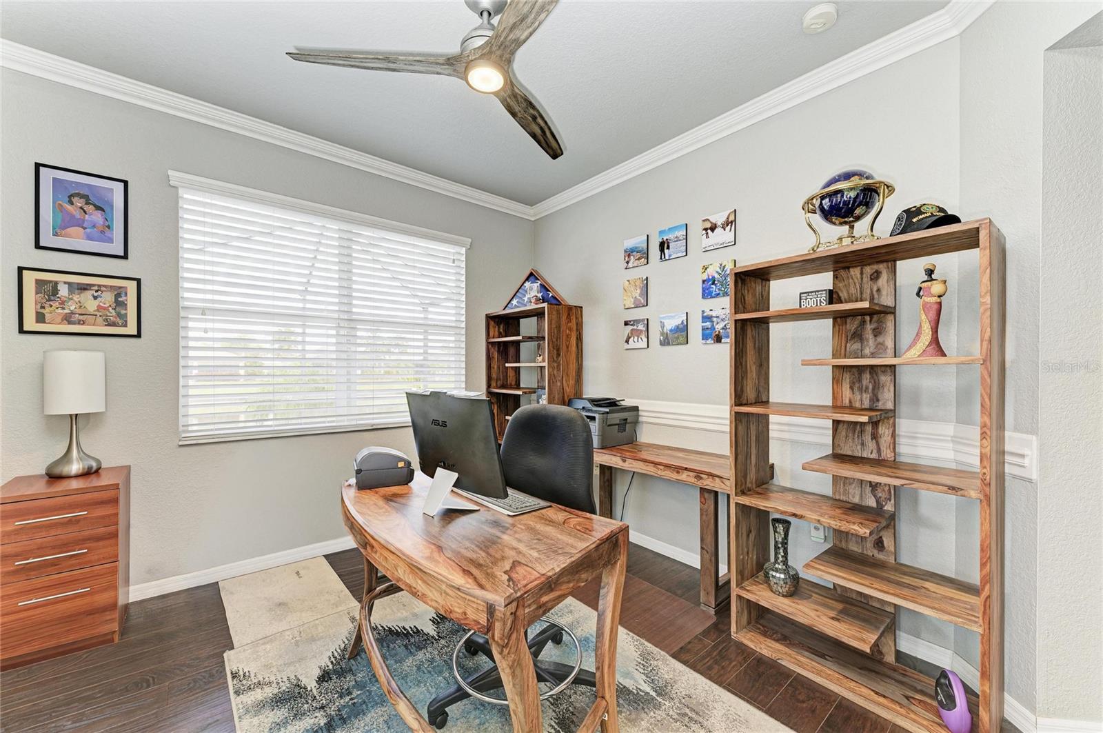 Image 31 of 81 For 212 River Enclave Court