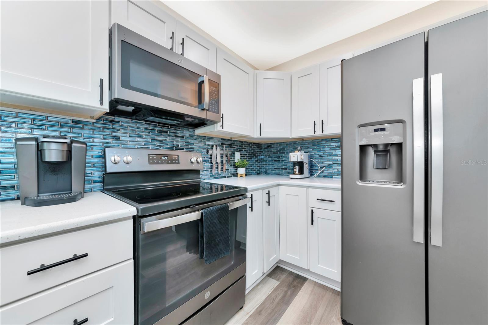 Image 14 of 68 For 1410 35th Street W