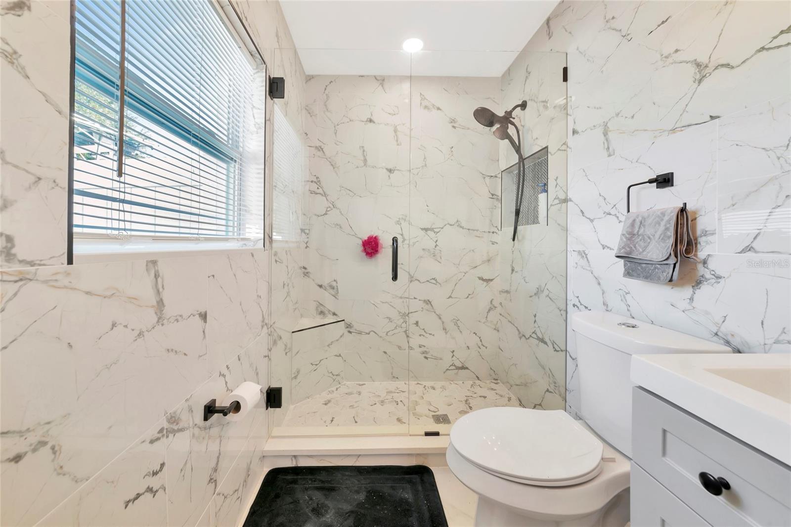 Image 30 of 68 For 1410 35th Street W