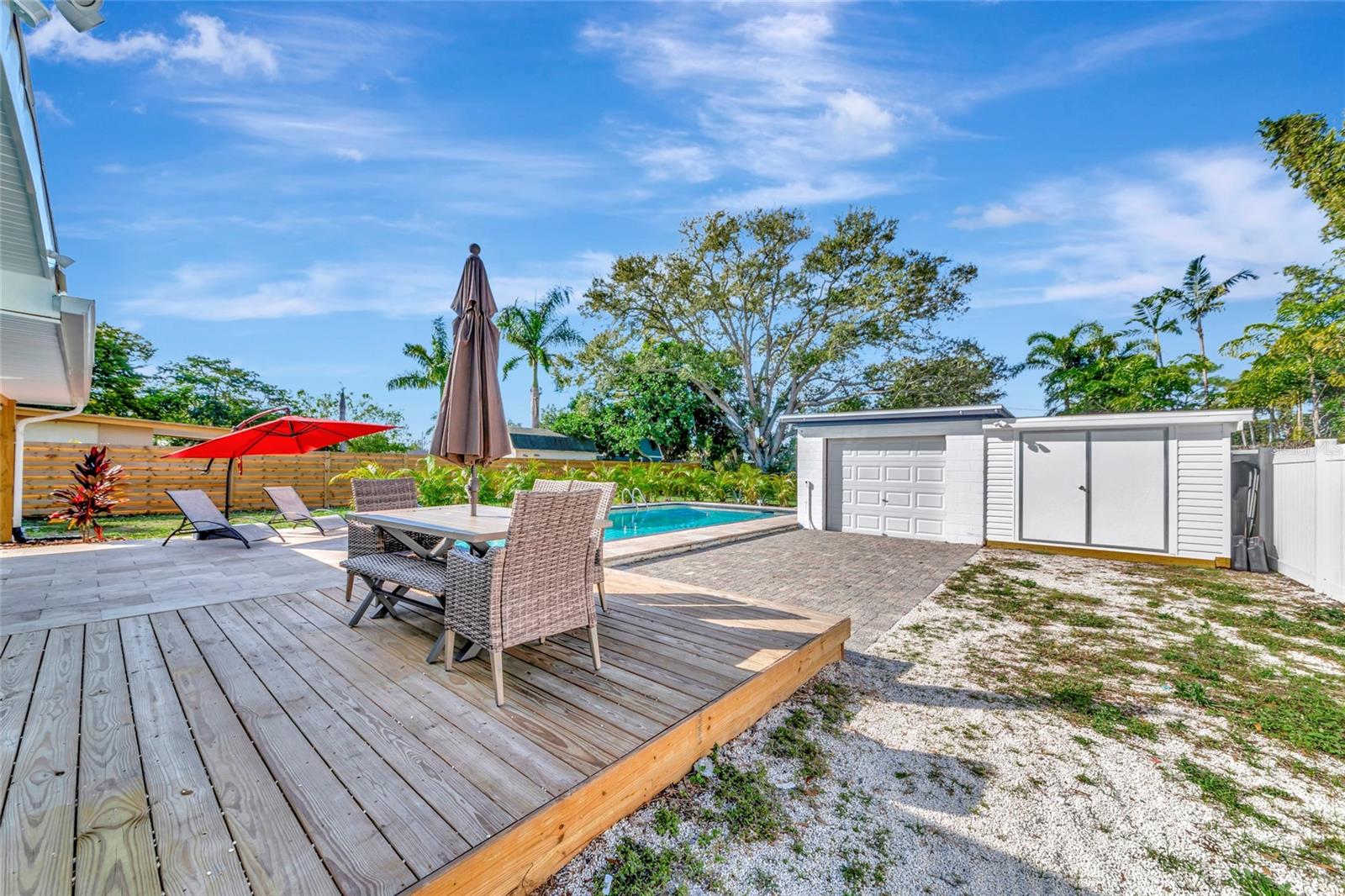 Image 43 of 68 For 1410 35th Street W