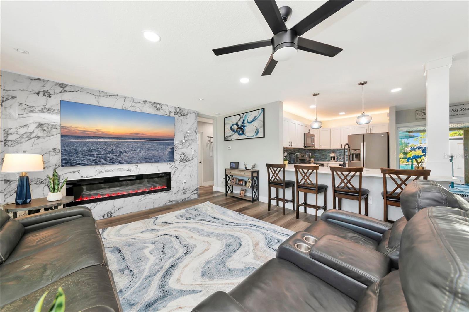 Image 5 of 68 For 1410 35th Street W