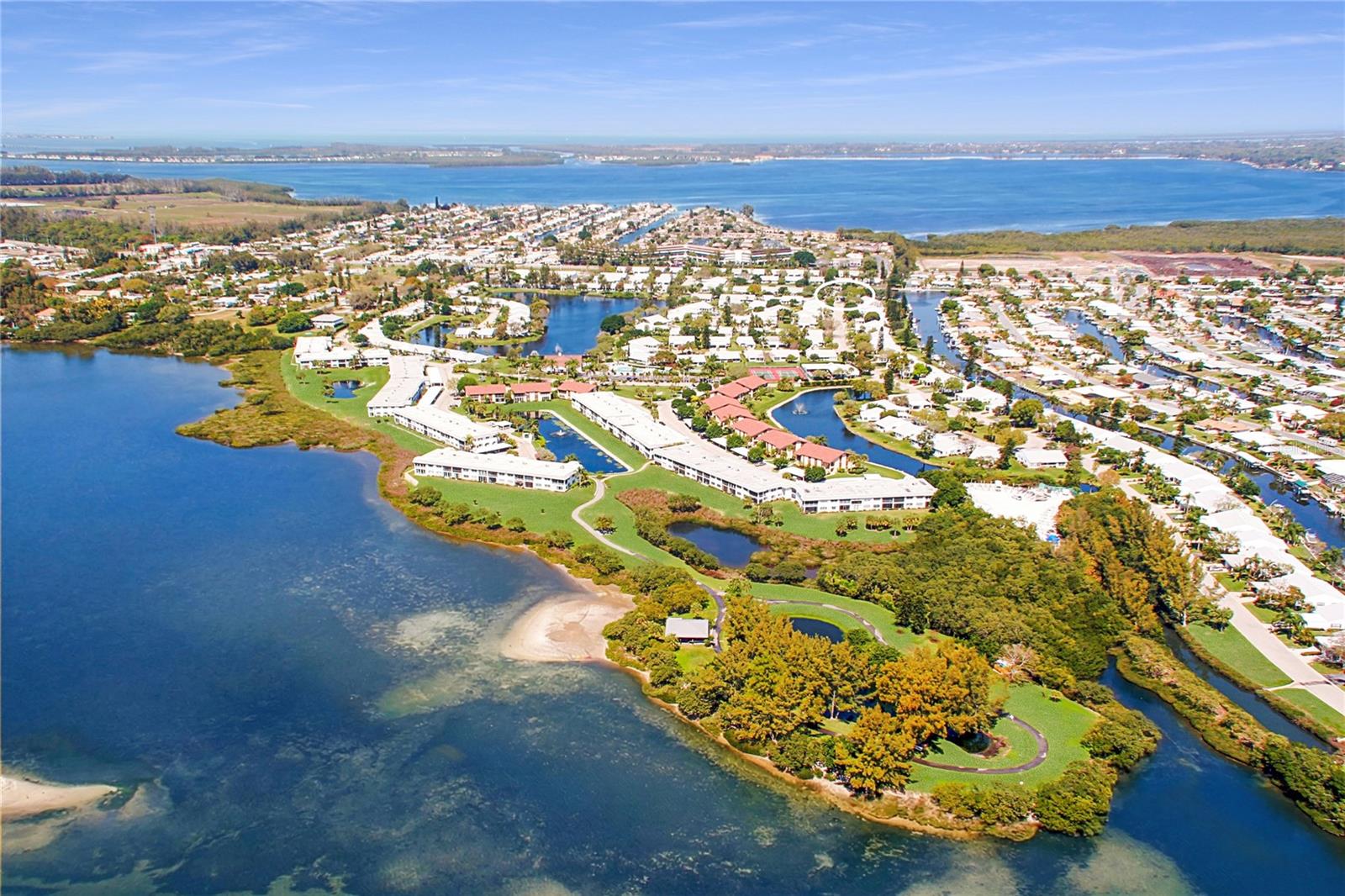 Image 42 of 79 For 4409 Mount Vernon Drive