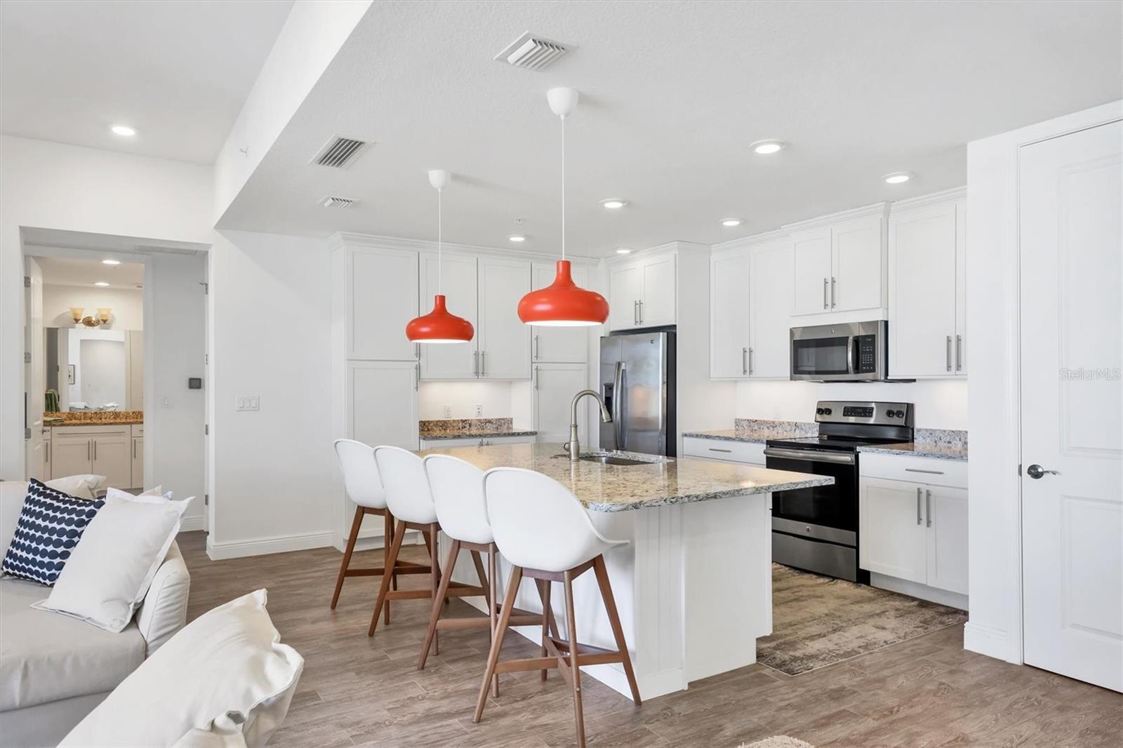 Image 12 of 54 For 391 Aruba Circle 401