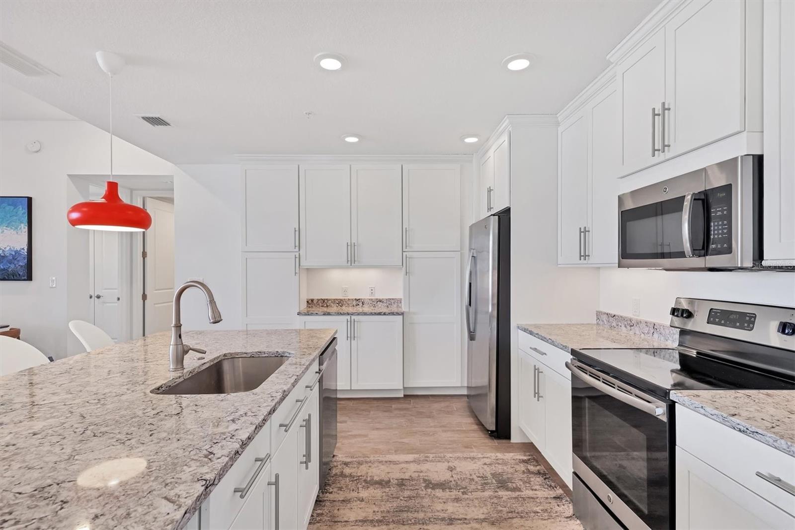 Image 14 of 54 For 391 Aruba Circle 401