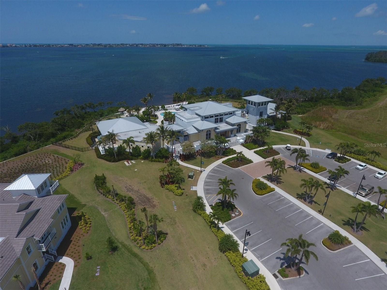 Image 41 of 54 For 391 Aruba Circle 401