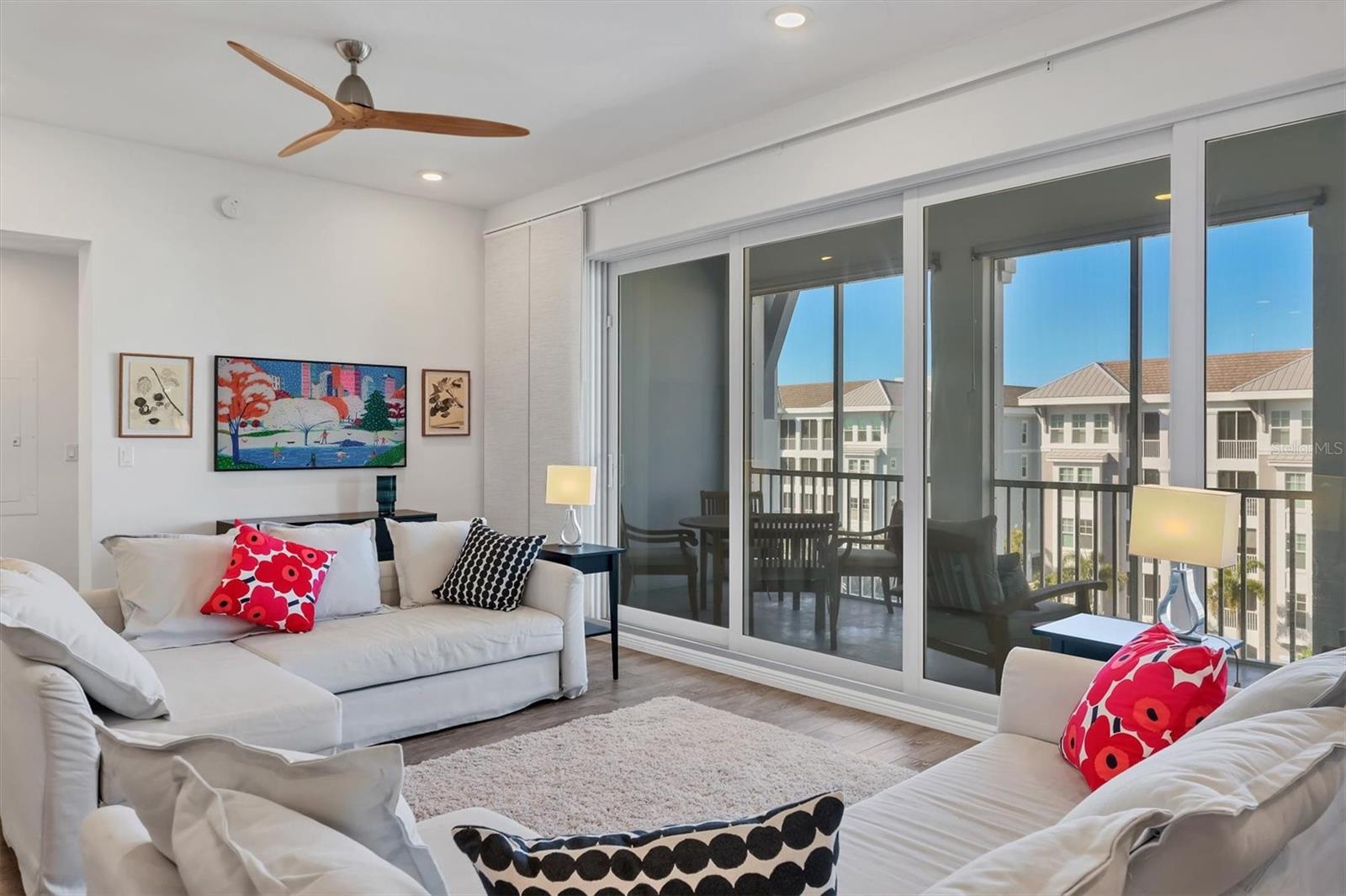 Image 9 of 54 For 391 Aruba Circle 401