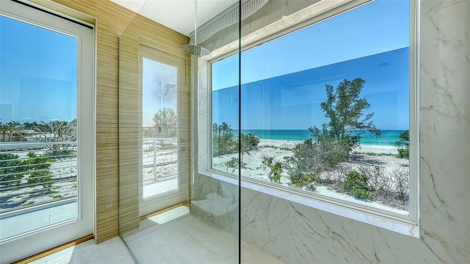 Image 43 of 60 For 6381 Gulf Of Mexico Drive