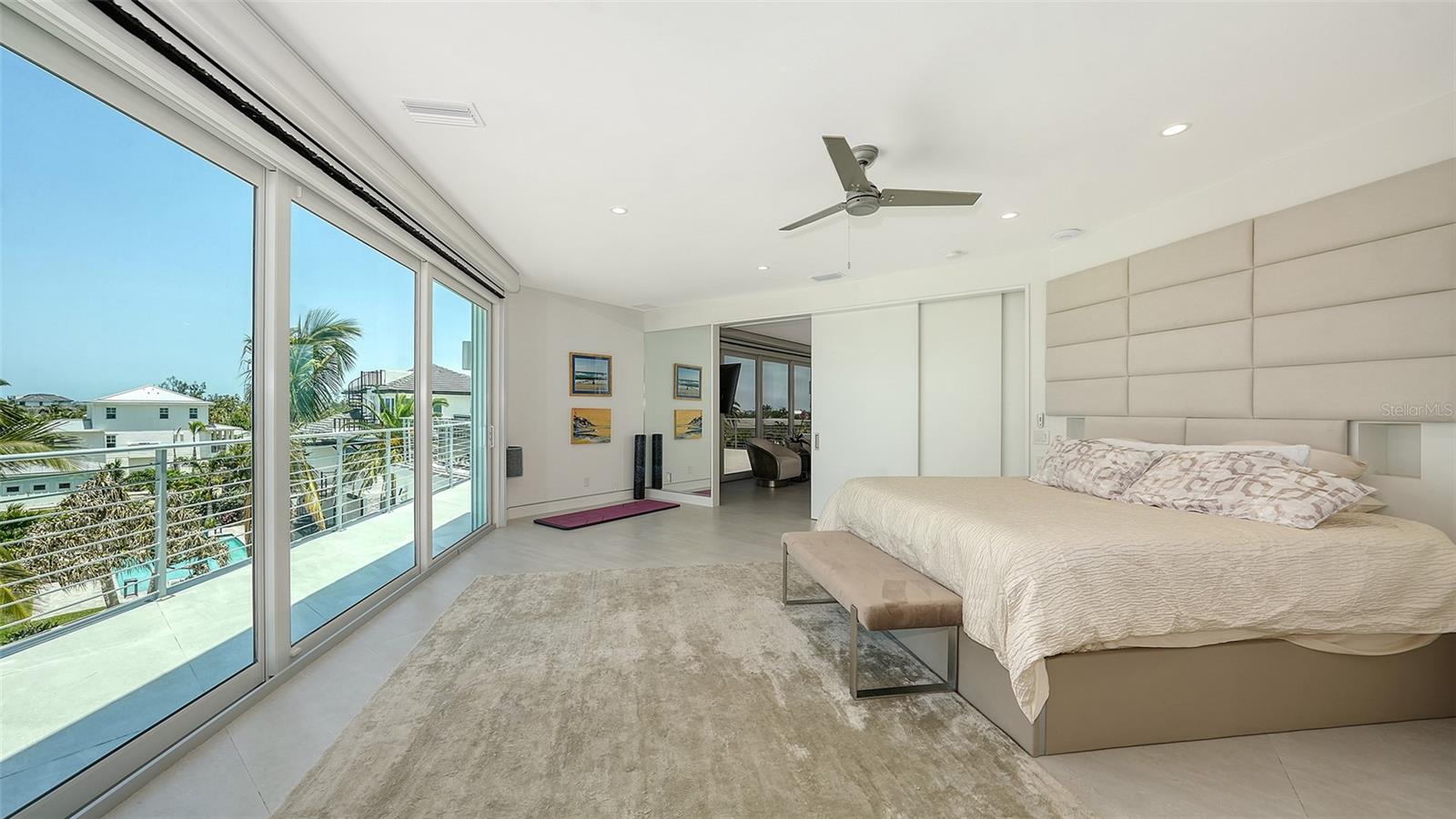 Image 46 of 60 For 6381 Gulf Of Mexico Drive