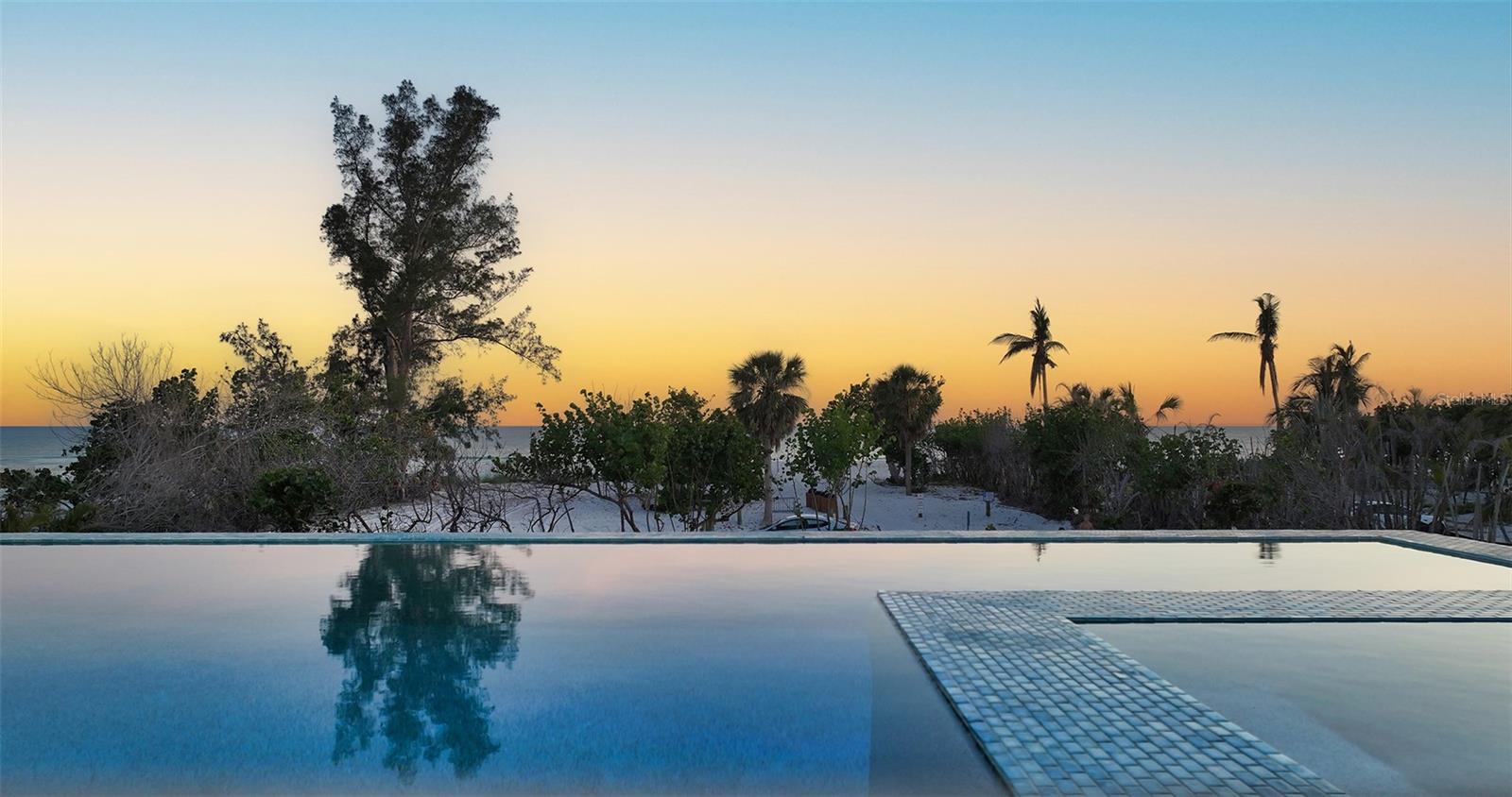 Image 6 of 60 For 6381 Gulf Of Mexico Drive