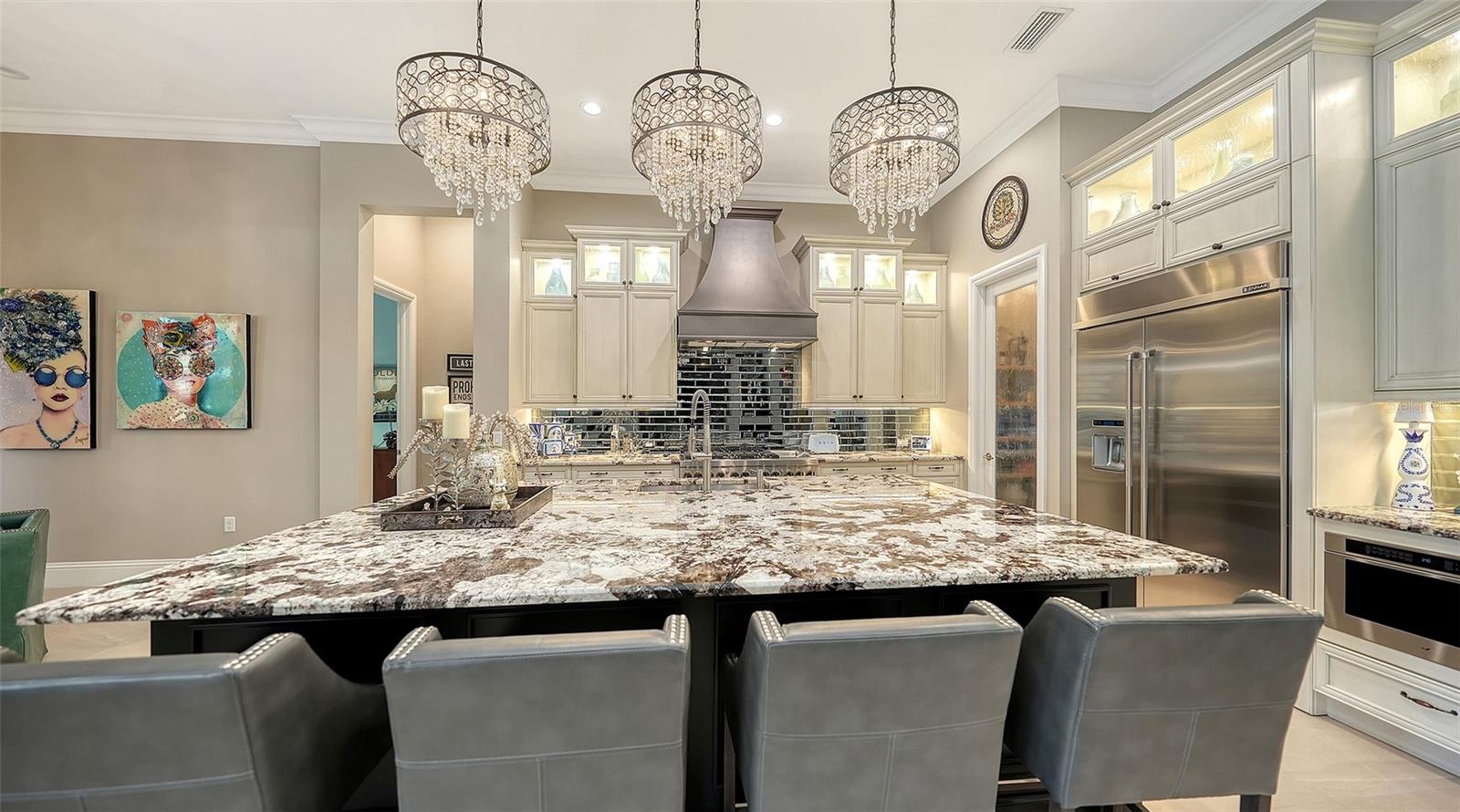 Image 21 of 98 For 7929 Staysail Court