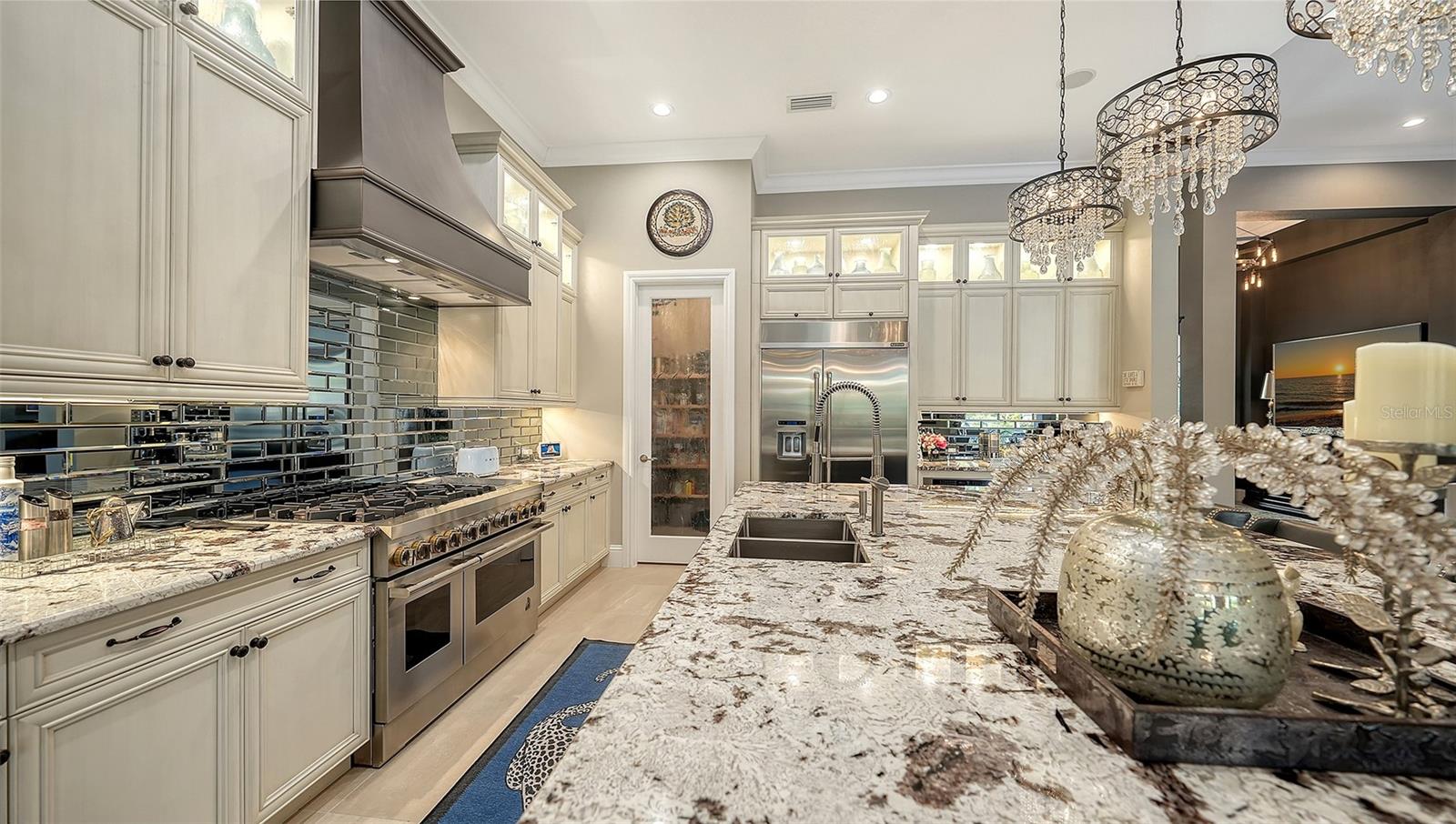 Image 23 of 98 For 7929 Staysail Court