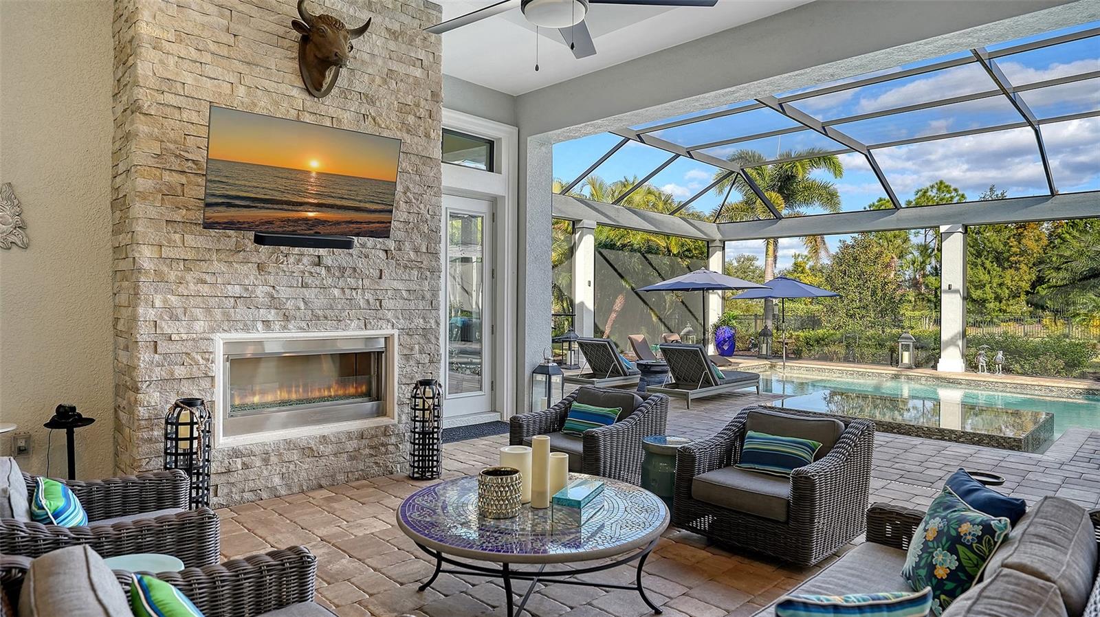 Image 63 of 98 For 7929 Staysail Court