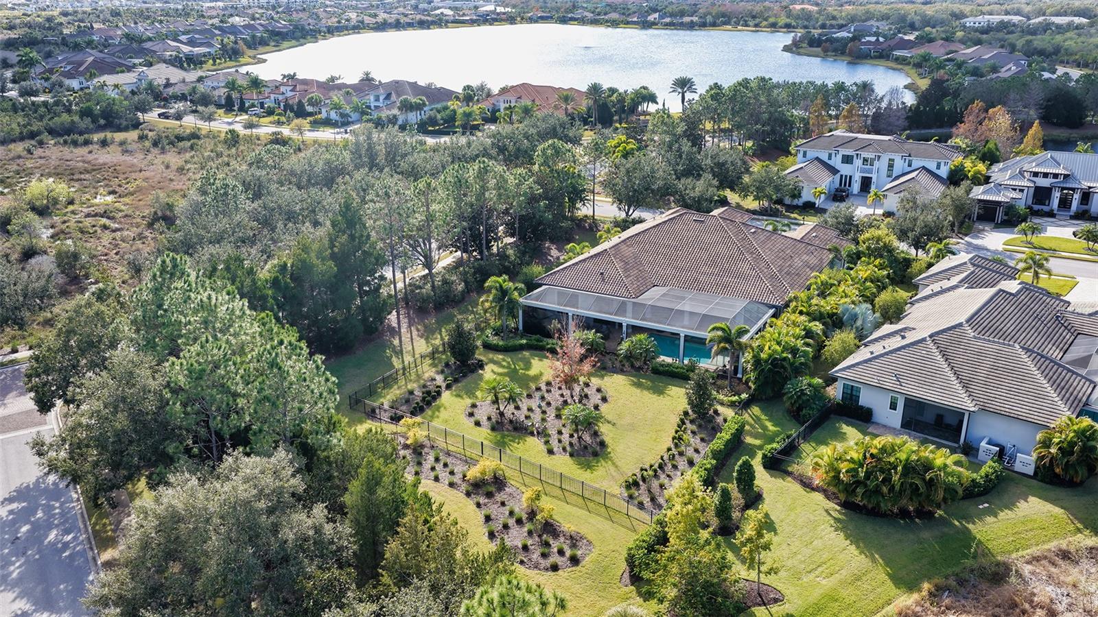 Image 9 of 98 For 7929 Staysail Court