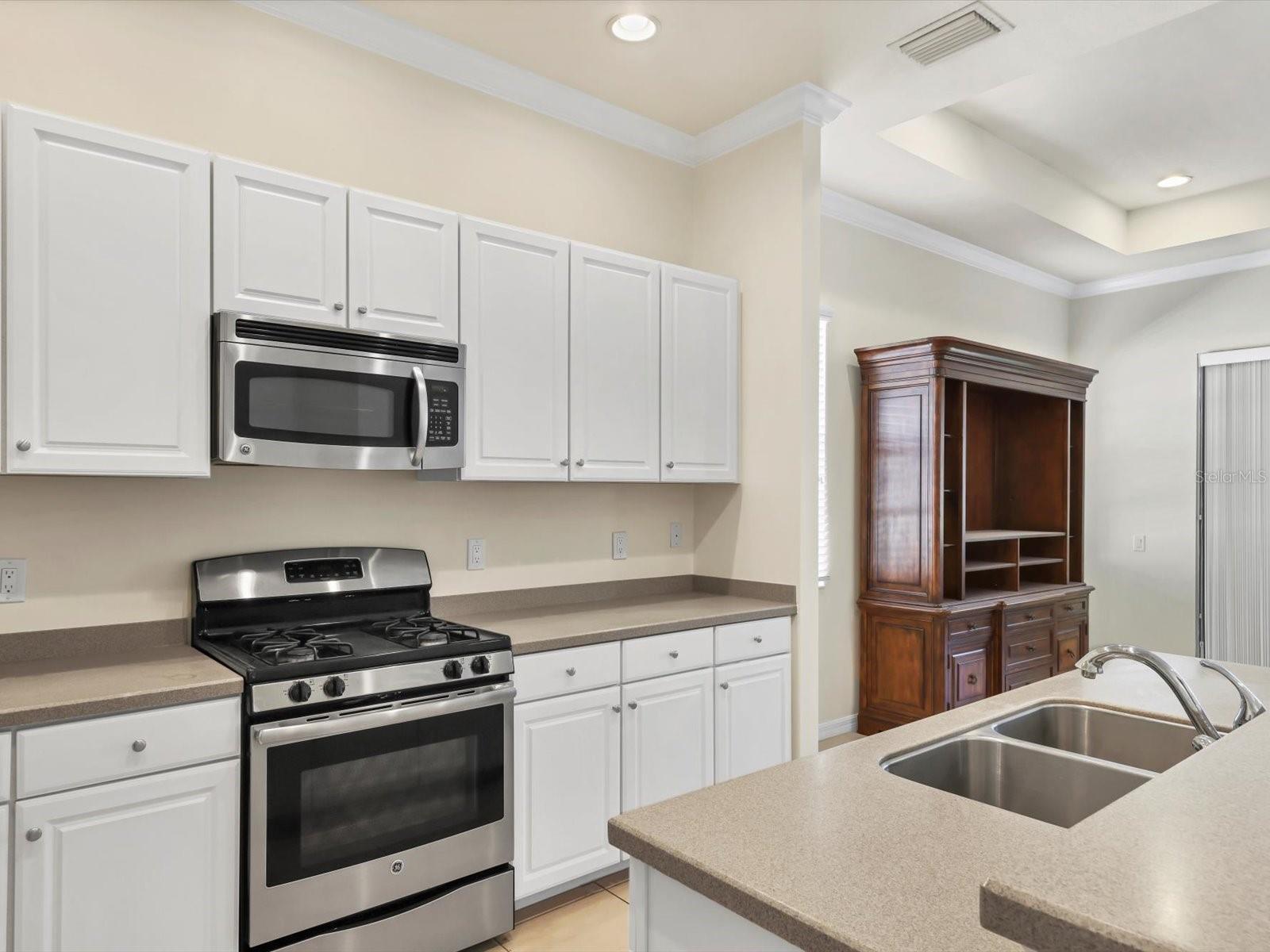 Image 13 of 38 For 7230 Belleisle Glen