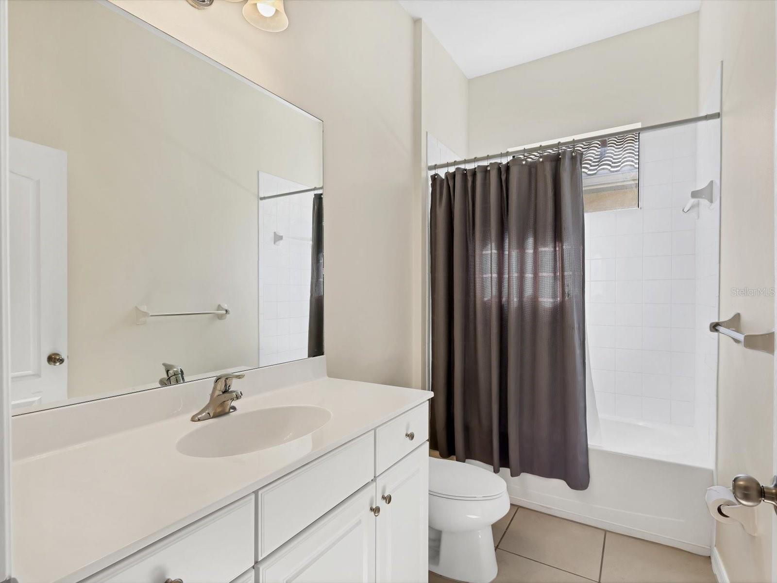 Image 25 of 38 For 7230 Belleisle Glen