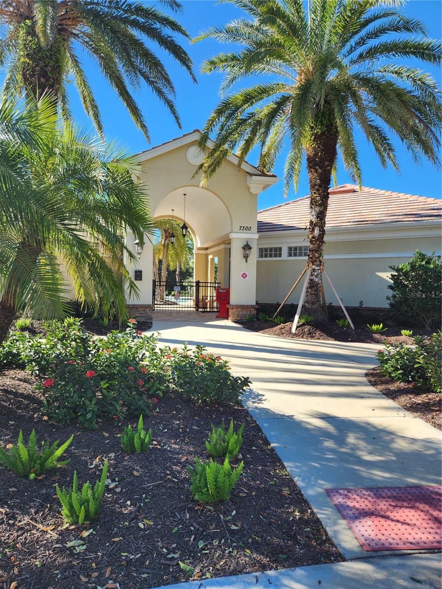 Image 28 of 38 For 7230 Belleisle Glen