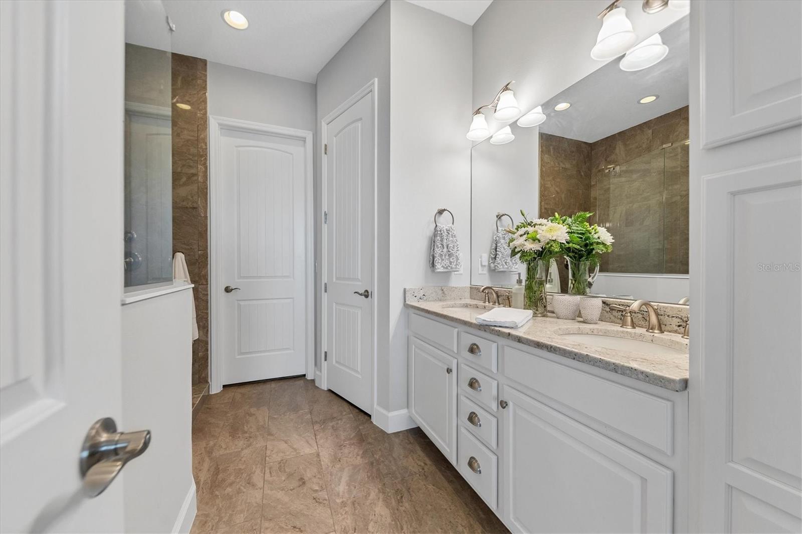 Image 28 of 91 For 295 Compass Point Drive 201