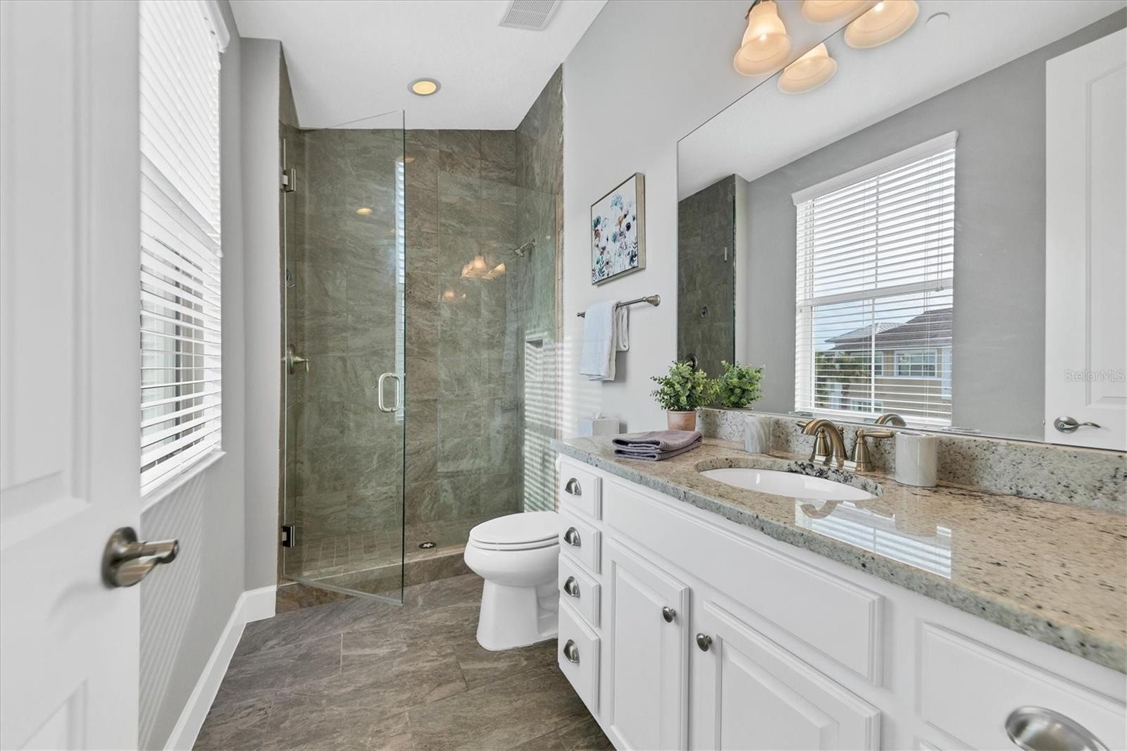 Image 32 of 91 For 295 Compass Point Drive 201