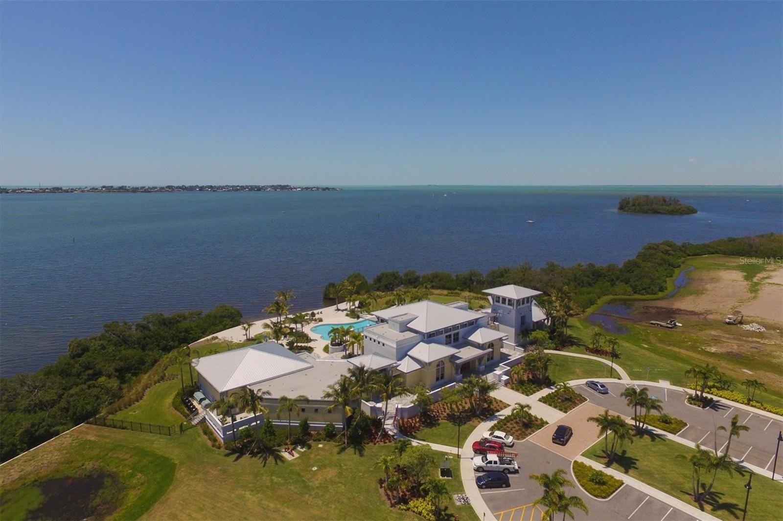 Image 40 of 91 For 295 Compass Point Drive 201