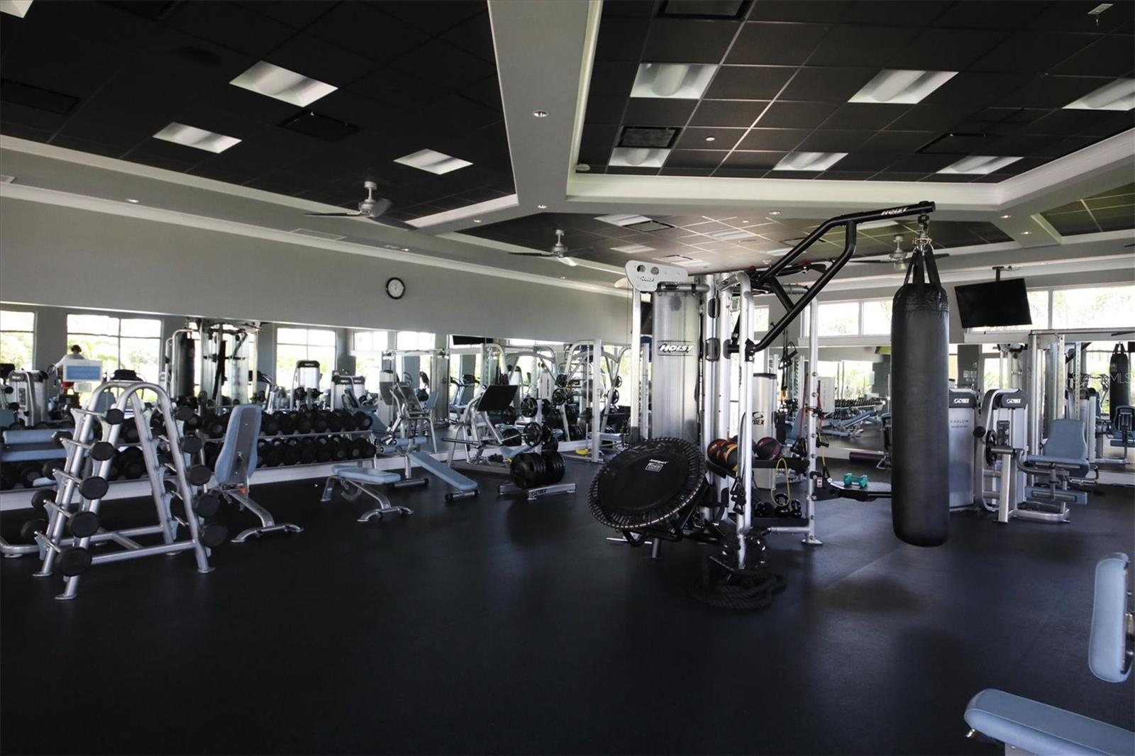 Image 49 of 91 For 295 Compass Point Drive 201