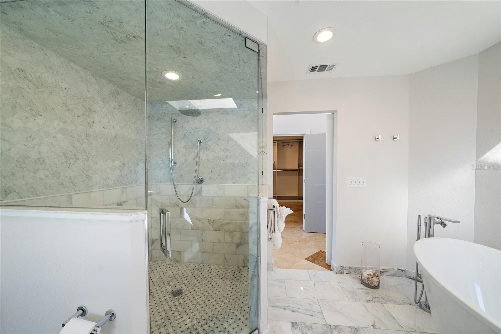 Image 43 of 75 For 412 Casey Key Road