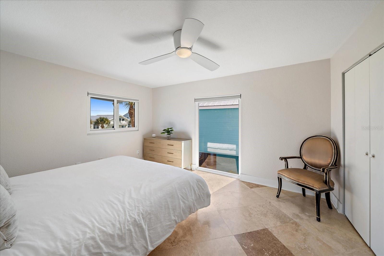 Image 51 of 75 For 412 Casey Key Road