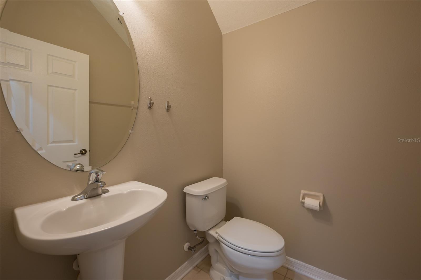 Image 15 of 48 For 5543 Napa Drive