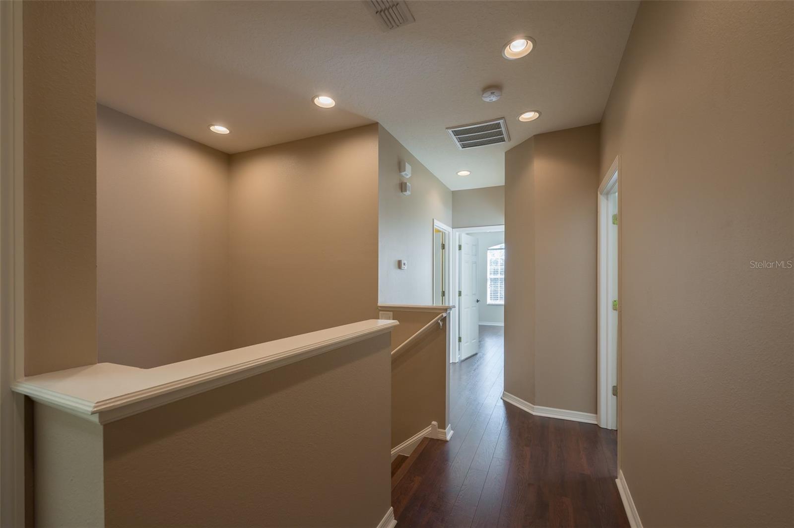 Image 18 of 48 For 5543 Napa Drive