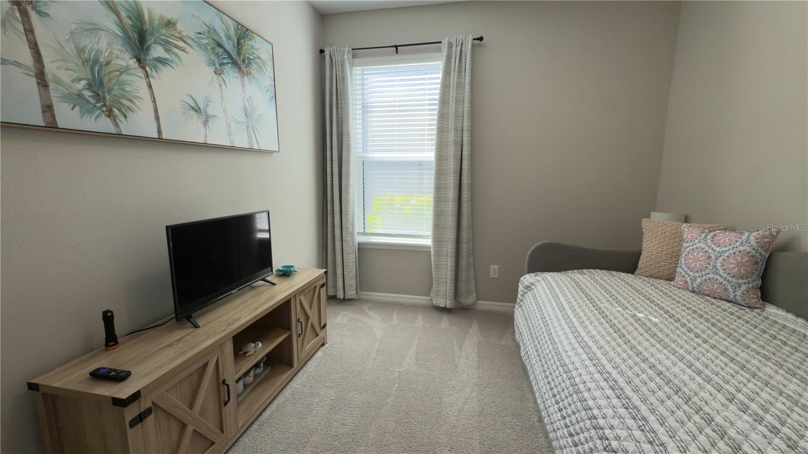 Image 15 of 29 For 15285 Shady Palms Lane