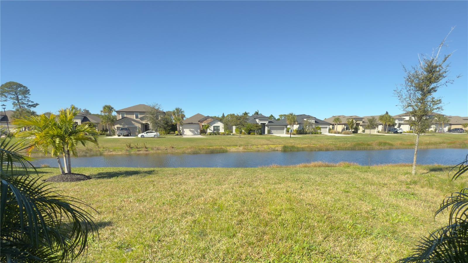 Image 22 of 29 For 15285 Shady Palms Lane