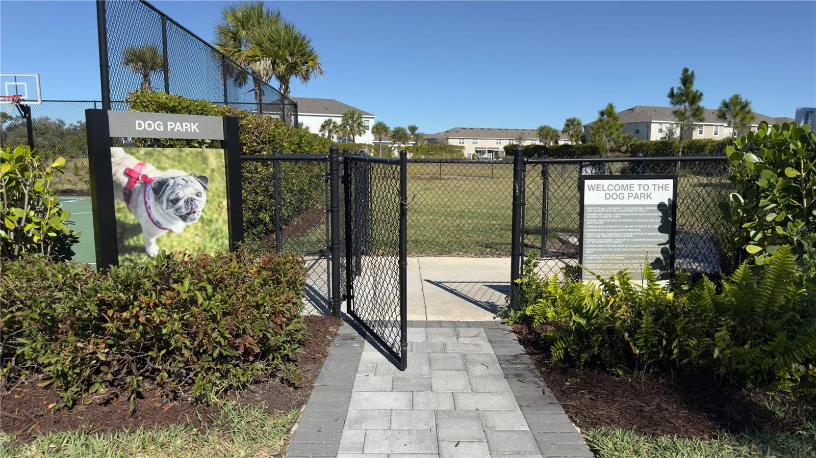 Image 23 of 29 For 15285 Shady Palms Lane