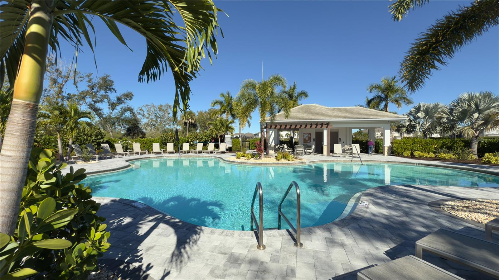 Image 5 of 29 For 15285 Shady Palms Lane