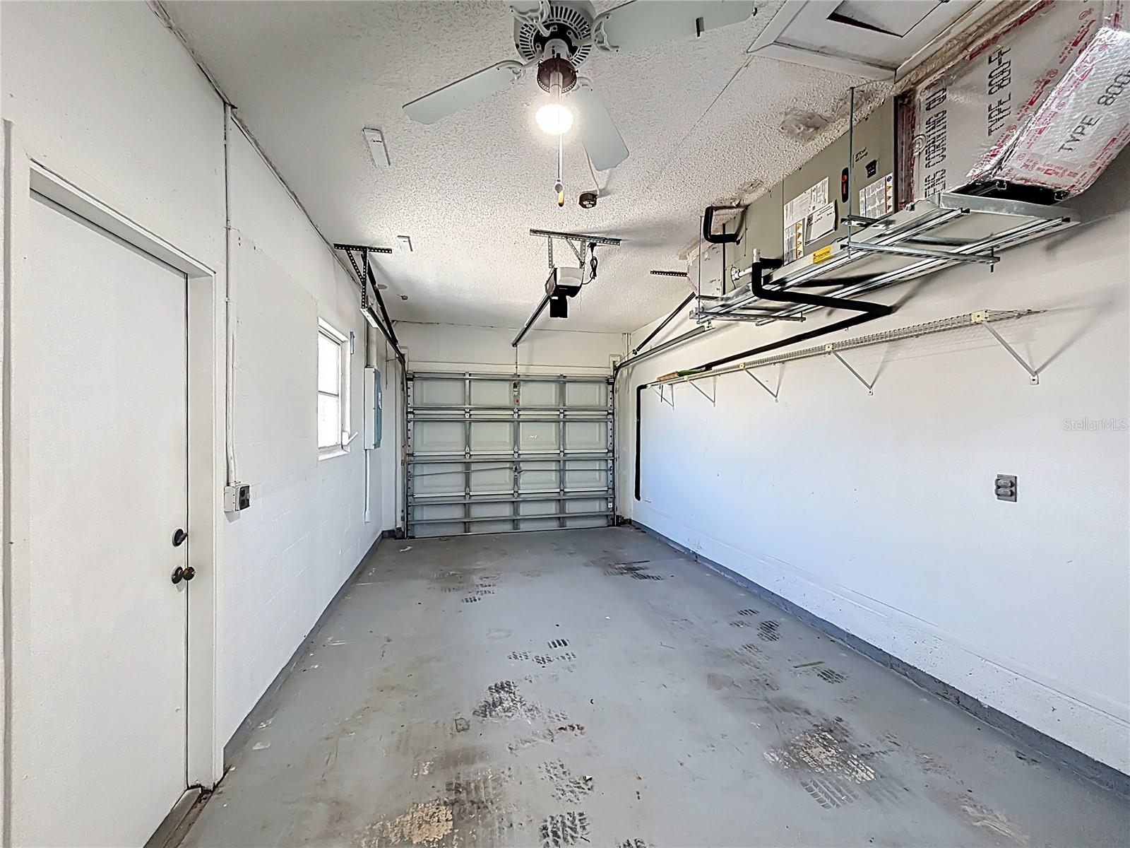 Image 34 of 55 For 1046 Lee Street