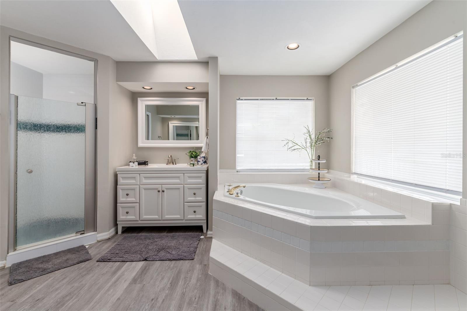 Image 12 of 27 For 4137 Pinar Drive