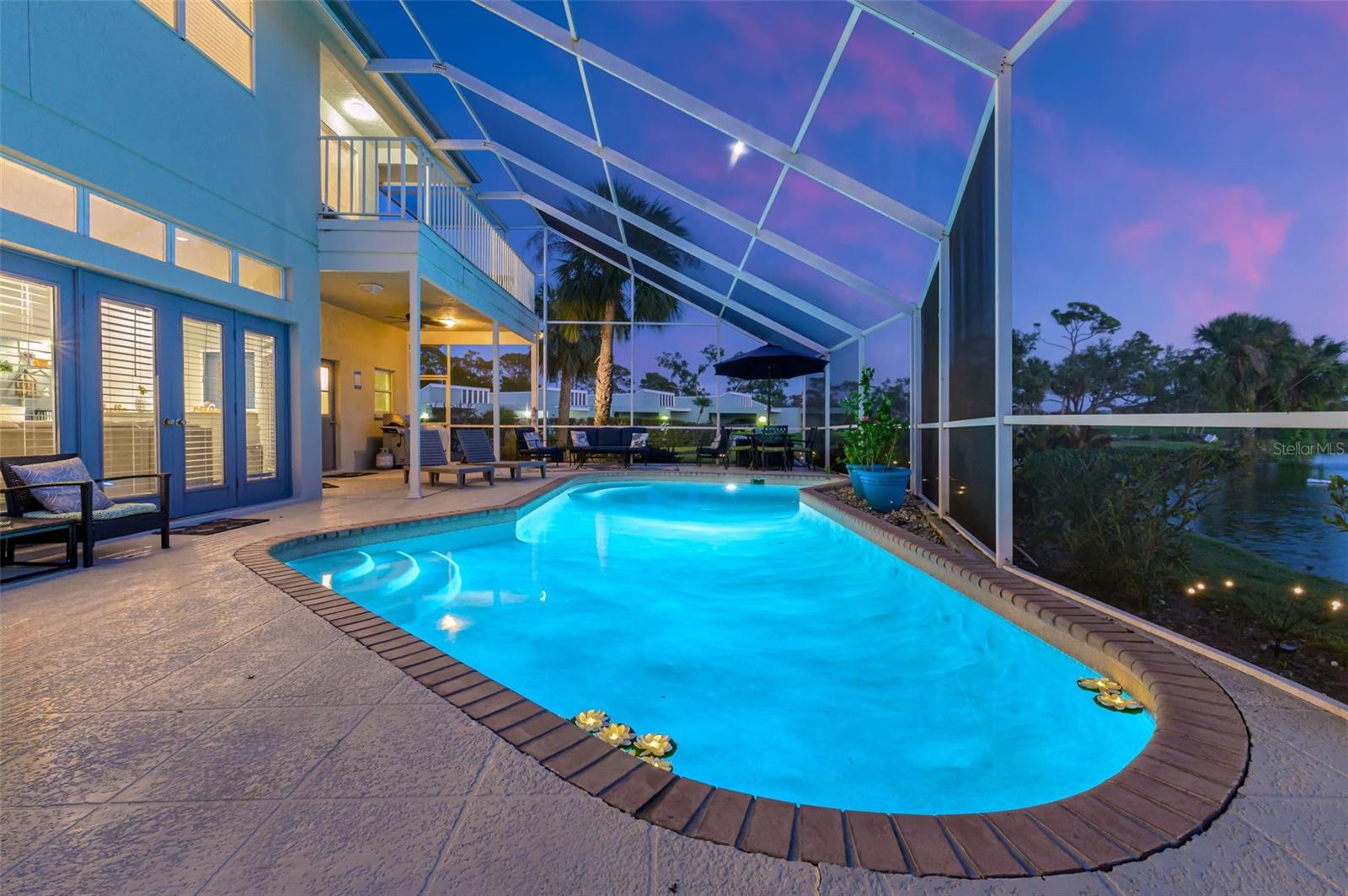 Image 21 of 27 For 4137 Pinar Drive