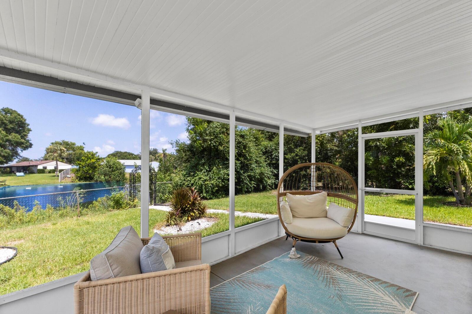 Image 25 of 35 For 6410 38th Avenue Circle W